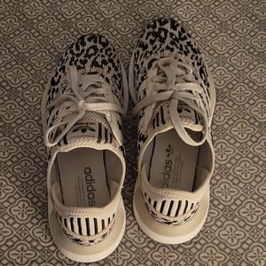 Ladies Adidas Swift Run Shoes